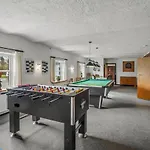 בית נופש 7 Bedroom Stunning In Outrup