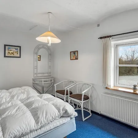 7 Bedroom Stunning In Outrup Hébergement de vacances